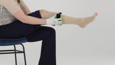 Compression Stockings: 5 Tips For Putting Them On [Video Demonstrations]